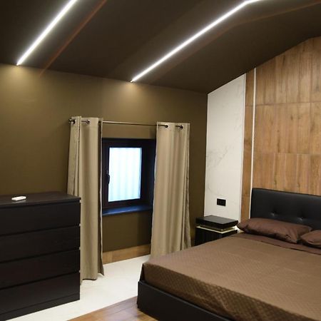 Rebecca House Suites Catania Bagian luar foto